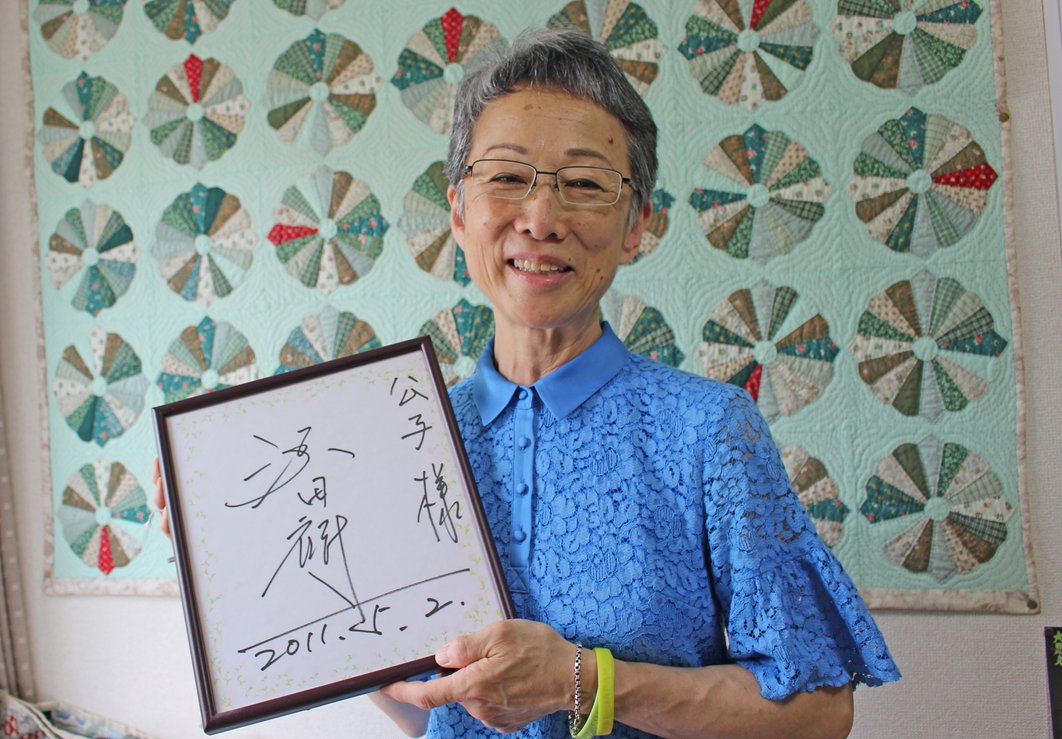 死ぬまで沢田研二ファンを続ける、52年来のジュリー教の信徒。「どっち