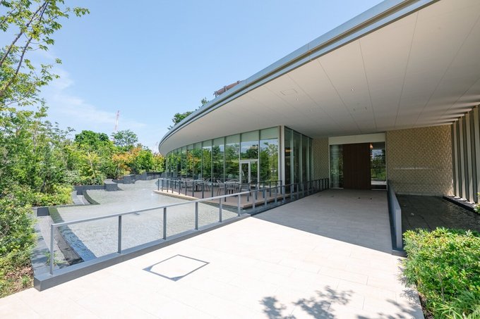 パークエントランス